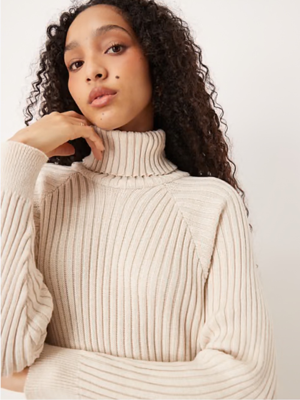Vintage Eddie Bauer Cream Ribbed Turtleneck Sweater